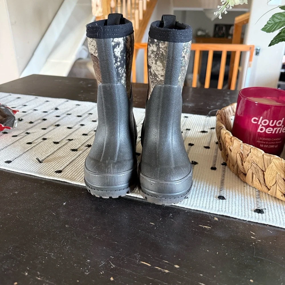 RedHead Kids Black & Camo Waterproof Pull-On Boots